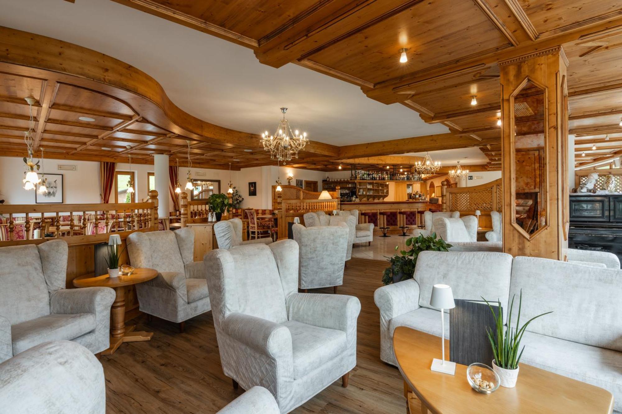 Hotel Asterbel ブラーイエス エクステリア 写真